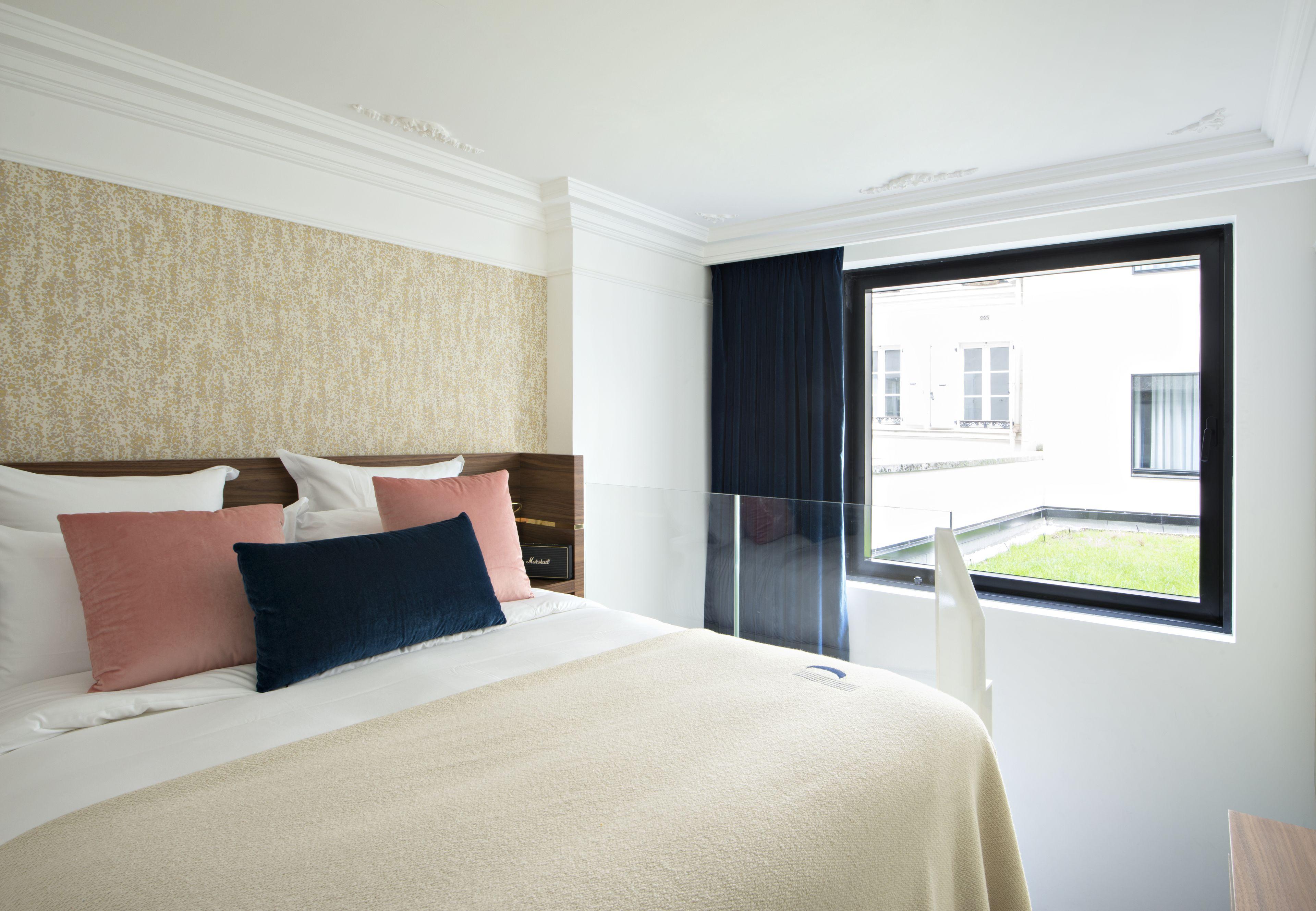 Hotel Parister Piscine &